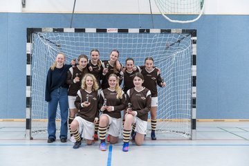 Bild 96 - C-Juniorinnen Loewinnen Cup